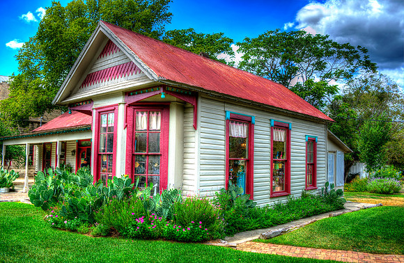 Historic Gruene Texas Cottage Store